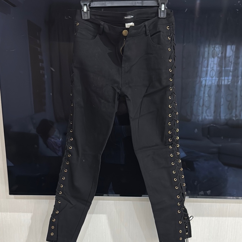 Black Lace-Up Women Jeans